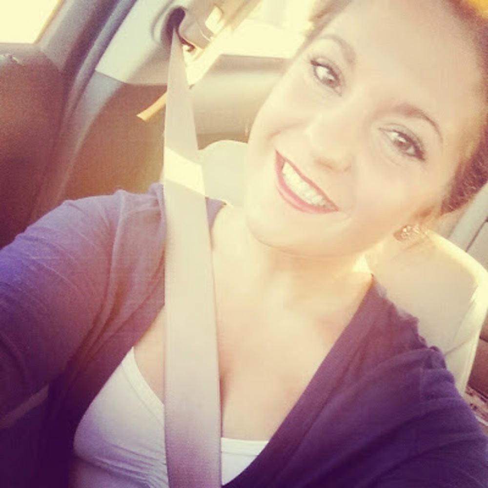 Meet your Posher, Alexia